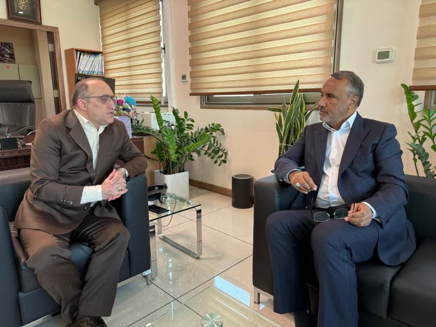 خبر خوش نماینده مردم جهرم و خفر برای پرستاران: جذب پرستاران بومی در دستور کار قرار گرفت